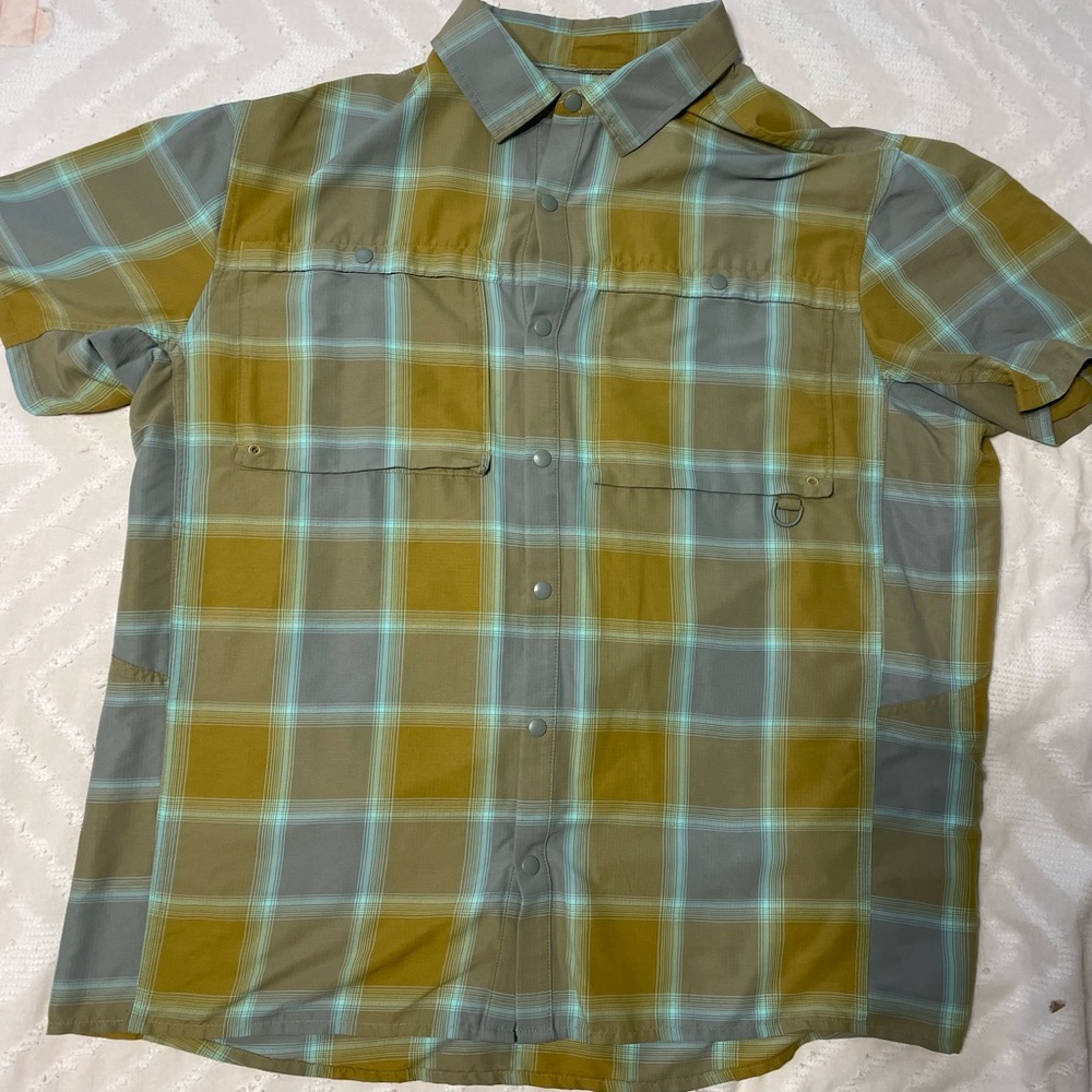 REI Men's Green and Tan Plaid Button Down Shirt